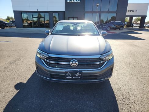 Used 2024 Volkswagen Jetta S image 2