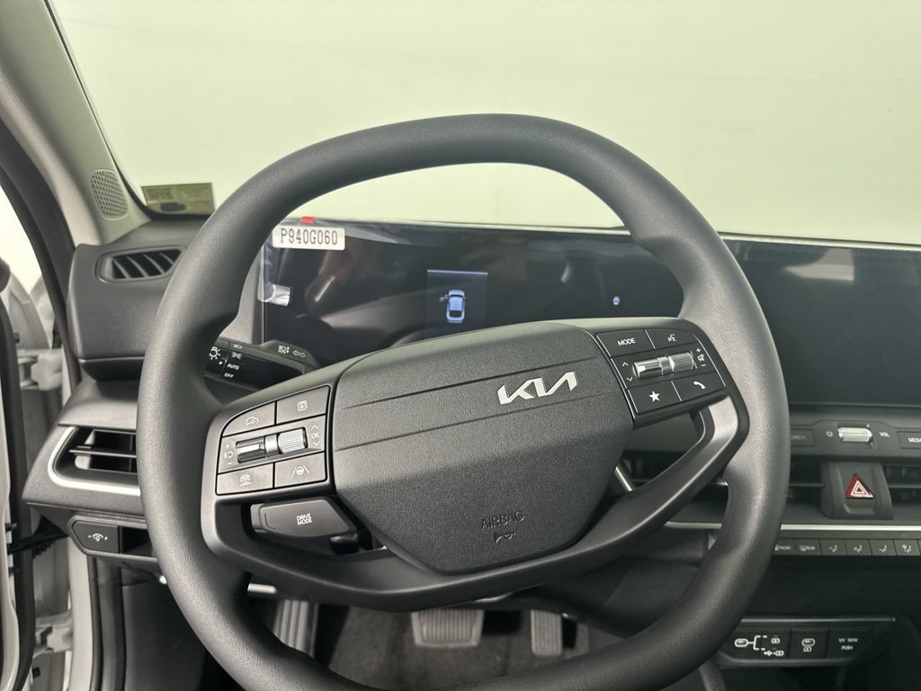 New 2026 Kia K4 FWD image 5