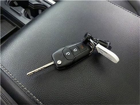 Used 2021 Ford F250 Lariat w/ FX4 Off-Road Package image 45