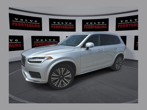 Used 2020 Volvo XC90 T5 Momentum AWD/4WD image 1