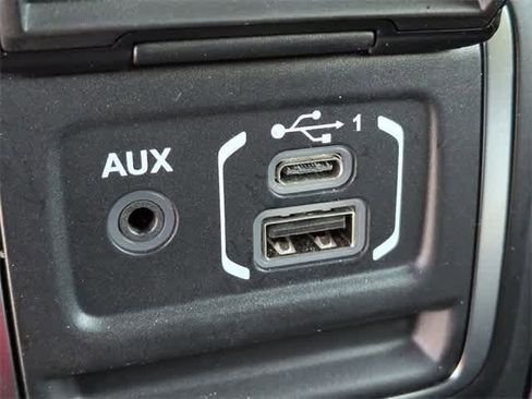 Used 2023 Jeep Wrangler Sahara w/ Cold Weather Group image 33