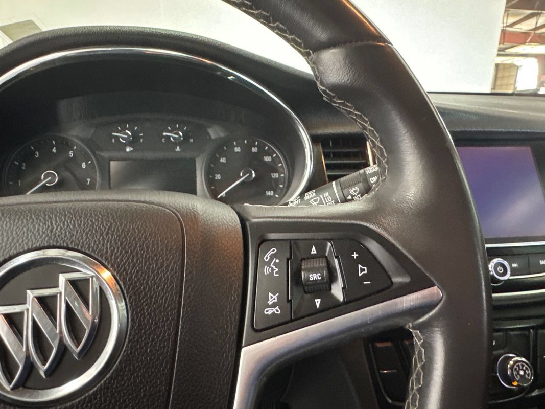 Used 2020 Buick Encore Preferred AWD/4WD image 13