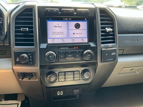 Used 2019 Ford F250 XL w/ STX Appearance Package AWD/4WD image 19
