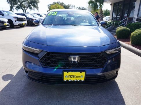 Used 2023 Honda Accord EX image 2