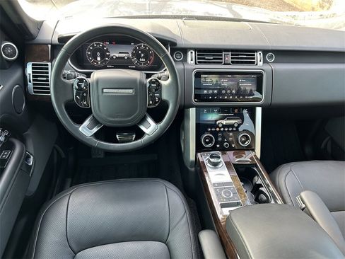 Used 2022 Land Rover Range Rover Westminster Edition image 21