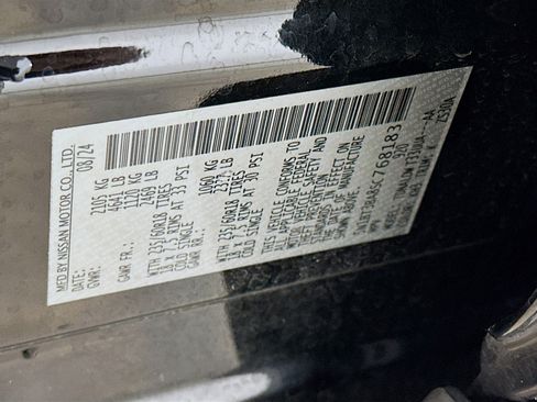 Used 2025 Nissan Rogue SV image 12