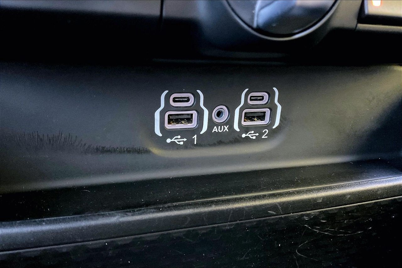 Used 2023 RAM 1500 Limited w/ Night Edition AWD/4WD image 18