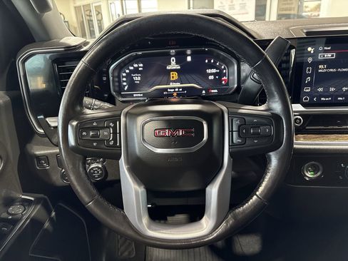 Used 2022 GMC Sierra 1500 Elevation image 14