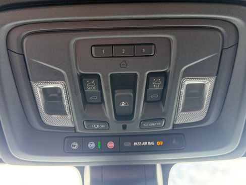 Certified 2021 Chevrolet Silverado 2500 LTZ w/ Carhartt Edition AWD/4WD image 39