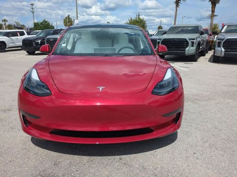 Used 2023 Tesla Model 3 Standard Range RWD image 2