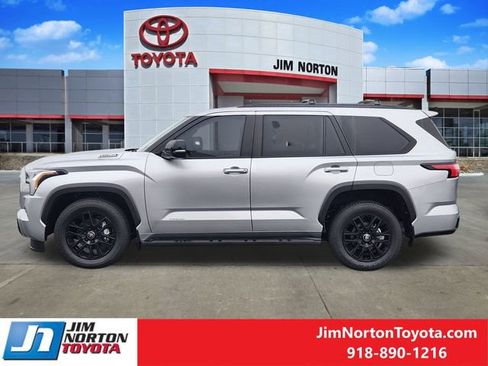 Used 2026 Toyota Sequoia Limited image 5