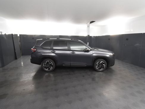 New 2025 Subaru Forester Limited image 4