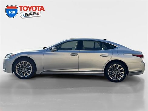 Used 2018 Lexus LS 500 image 2