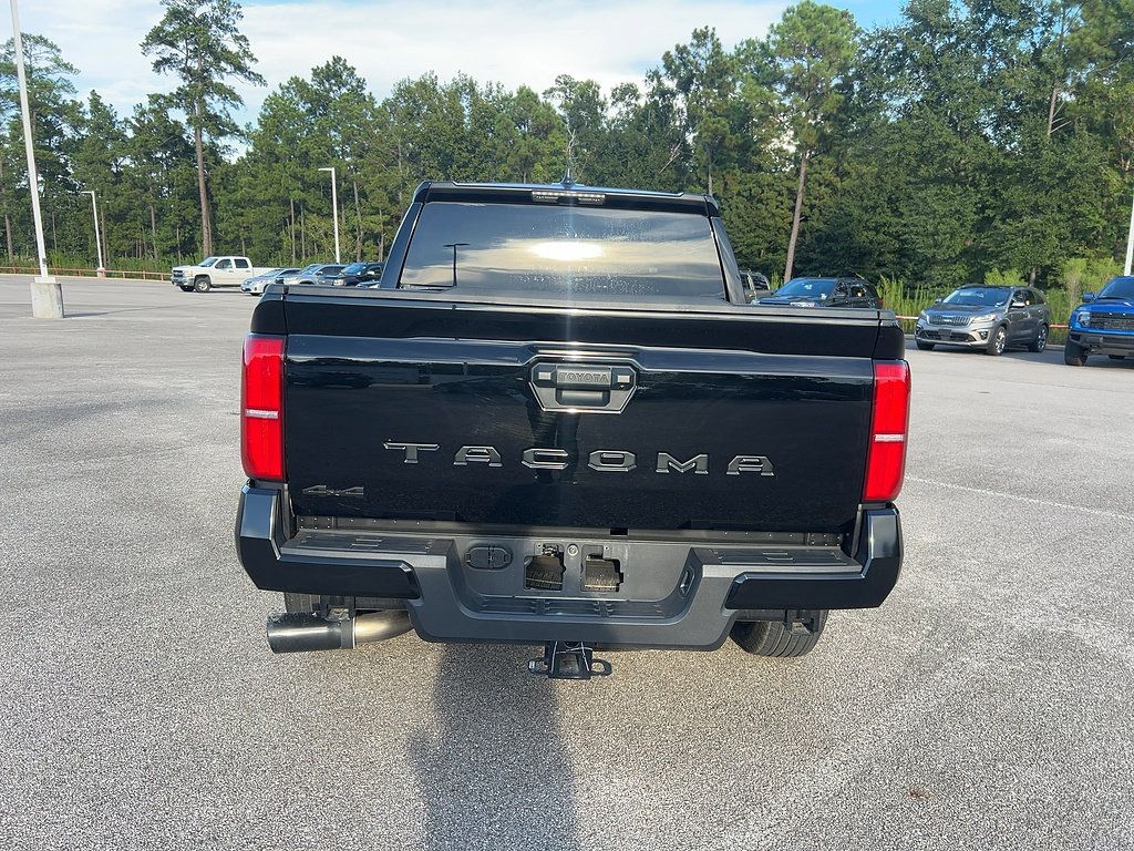 Used 2026 Toyota Tacoma SR5 AWD/4WD image 3