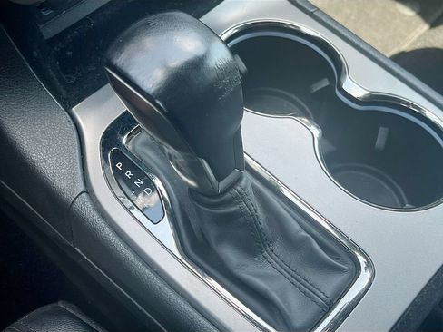 Used 2021 Jeep Grand Cherokee Limited X RWD image 17