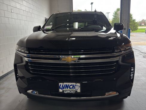 Used 2023 Chevrolet Tahoe LT w/ Luxury Package AWD/4WD image 8