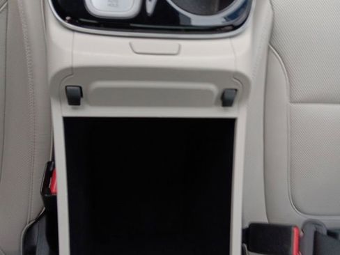 Used 2022 Hyundai Tucson Limited image 26