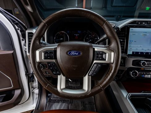 Used 2022 Ford F250 King Ranch w/ King Ranch Ultimate Package AWD/4WD image 18