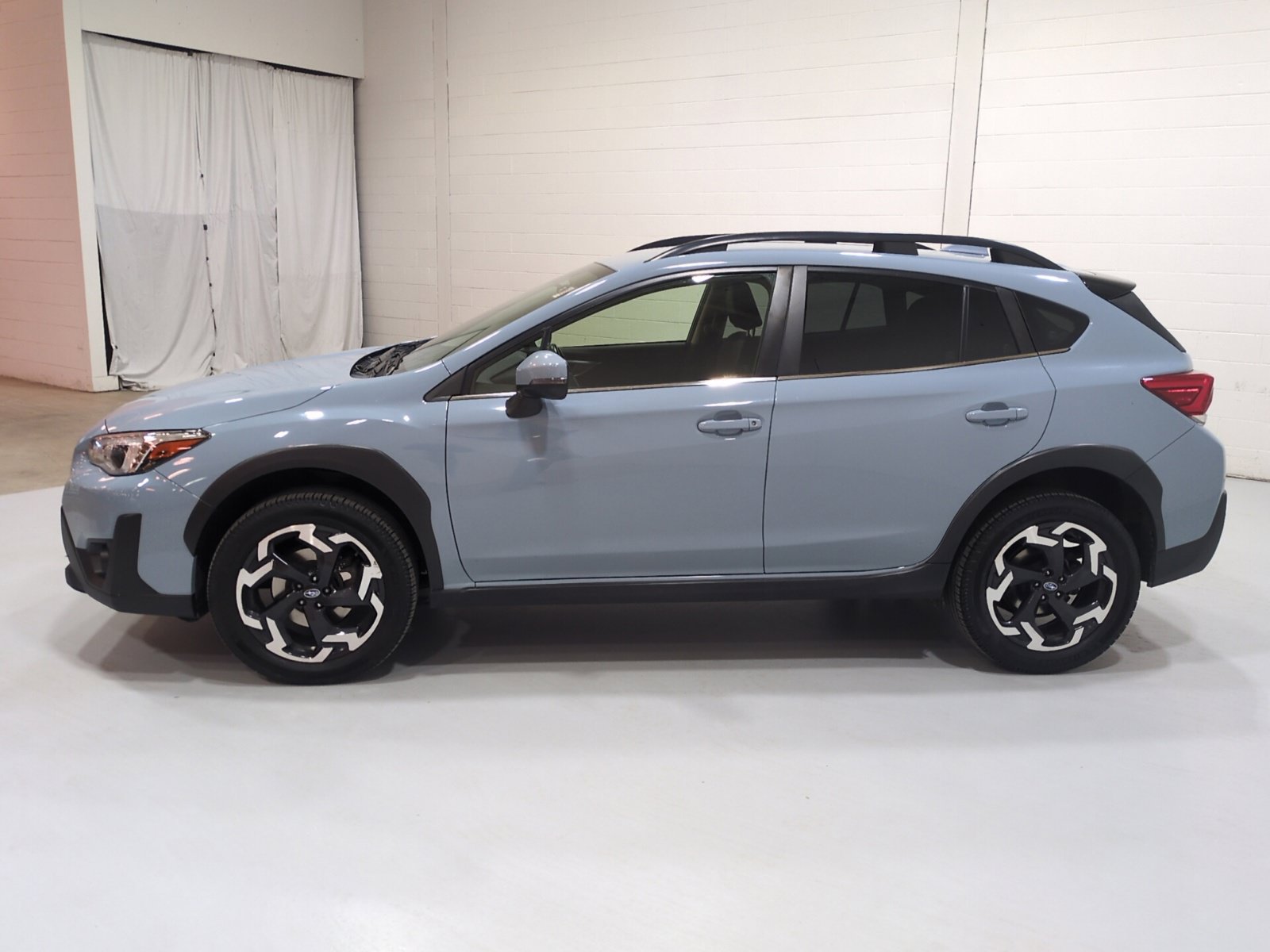 Used 2021 Subaru Crosstrek 2.5i Limited AWD/4WD image 6