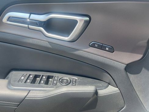 Used 2026 Kia Sportage SX image 18