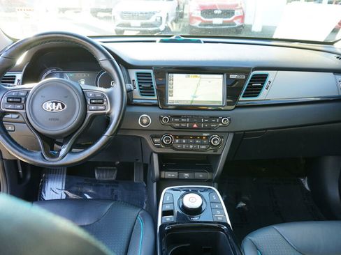 Used 2019 Kia Niro EX Premium w/ Cold Weather Package 1.0 image 22