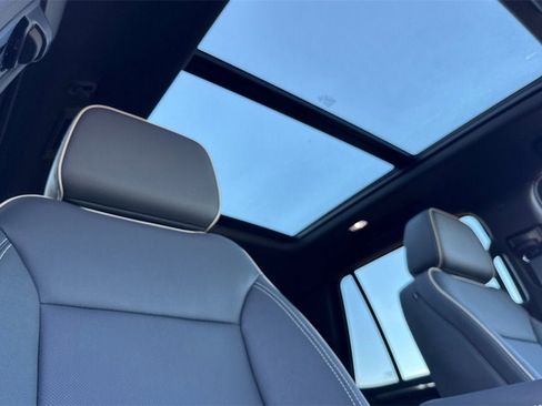 New 2026 Chevrolet Tahoe Premier image 18