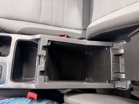Used 2019 Ford Escape S FWD image 42