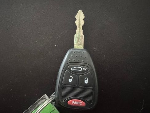 Used 2005 Jeep Liberty Limited image 38