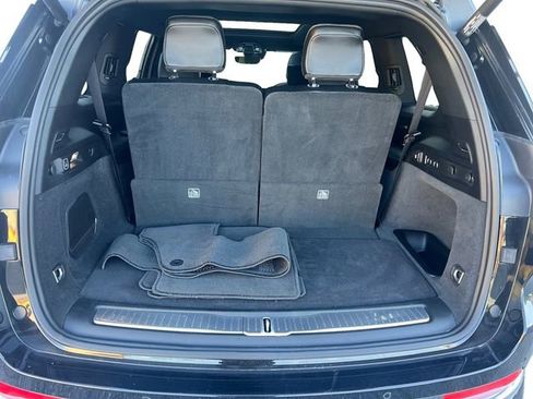 Used 2023 Jeep Grand Cherokee L Overland w/ Rear Seat Video Group I AWD/4WD image 19