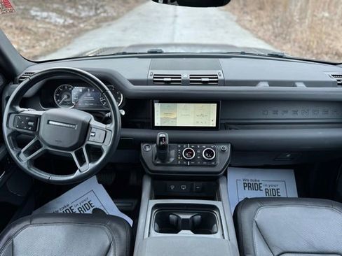 Used 2023 Land Rover Defender 110 X-Dynamic SE image 21