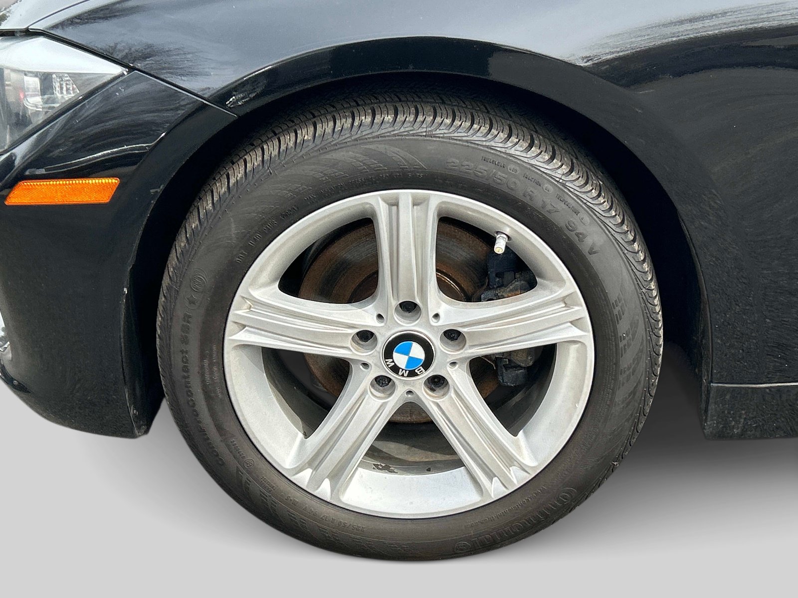 Used 2015 BMW 328i Sedan RWD image 9