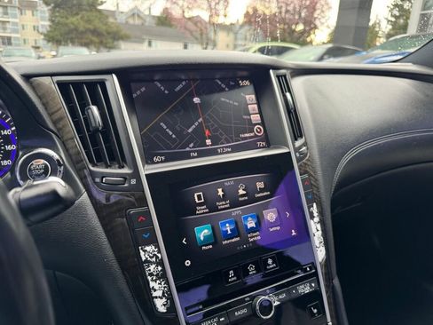 Used 2017 INFINITI Q60 3.0t w/ Premium Plus Package 3.0T image 15