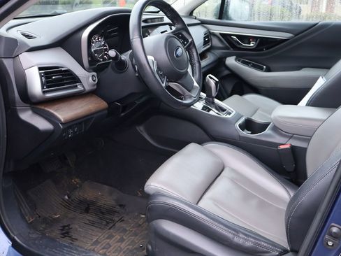 Used 2020 Subaru Outback Limited image 4