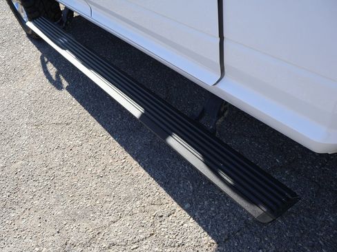 Used 2021 RAM 2500 Laramie AWD/4WD image 12
