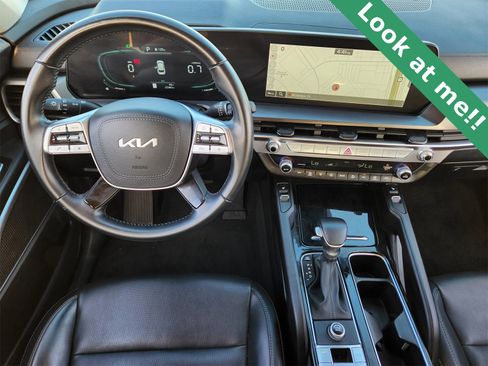 Used 2025 Kia Telluride S image 27