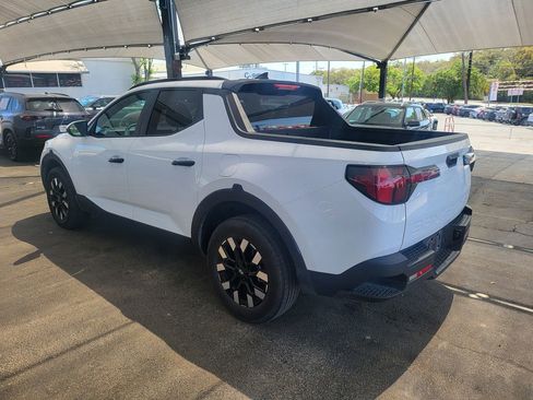 Used 2025 Hyundai Santa Cruz SEL image 11