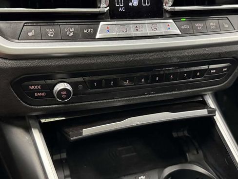 Used 2019 BMW 330i xDrive Sedan w/ Premium Package AWD/4WD image 53