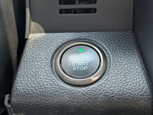 Used 2019 Ford F150 Raptor w/ Equipment Group 802A Luxury AWD/4WD image 40