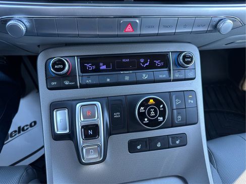 Used 2022 Hyundai Palisade SEL w/ Premium Package image 28