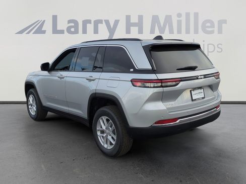 New 2025 Jeep Grand Cherokee Laredo X image 3