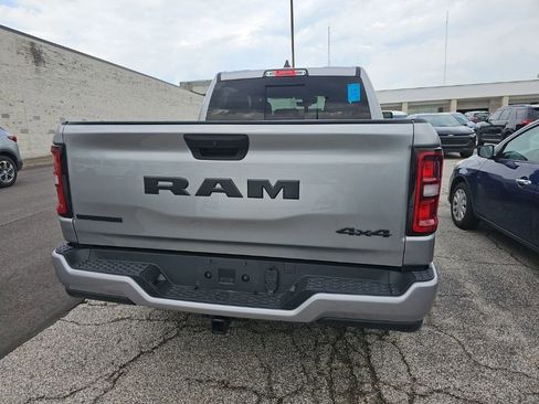 Used 2025 RAM 1500 Big Horn AWD/4WD image 13