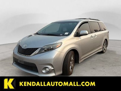 Used 2015 Toyota Sienna SE
