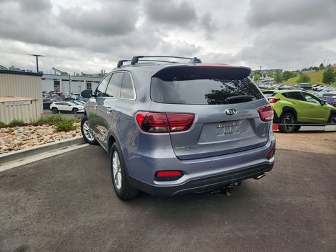 Used 2019 Kia Sorento AWD w/ LX Convenience Package image 7