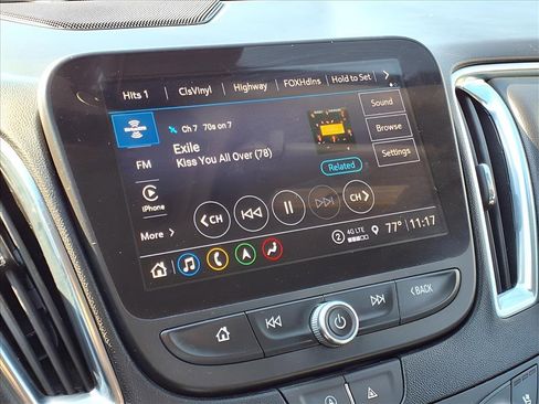 Used 2024 Chevrolet Malibu LT image 10