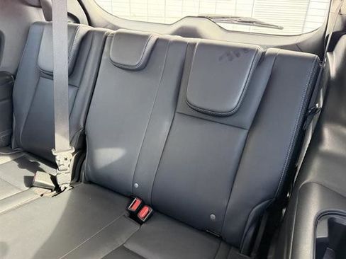 Used 2022 Subaru Ascent Limited image 20