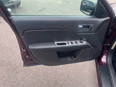 Used 2011 Ford Fusion SEL w/ 301A Rapid Spec Order Code image 33