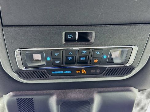 Used 2022 Ford F150 Raptor w/ Equipment Group 801A High AWD/4WD image 22