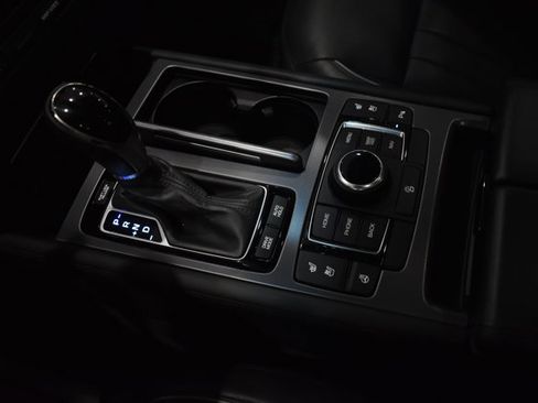 Used 2016 Hyundai Genesis 3.8 w/ Option Group 04 image 26