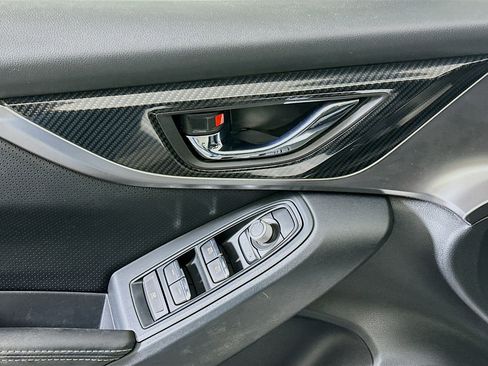 Used 2018 Subaru Impreza 2.0i Limited image 15