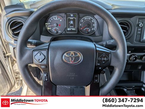 Used 2018 Toyota Tacoma SR w/ SR Convenience Package AWD/4WD image 17